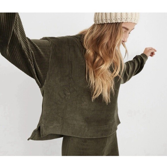 Aerie Groove On Velour Oversized Cropped Hoodie olive Green Size XL - Picture 1 of 6